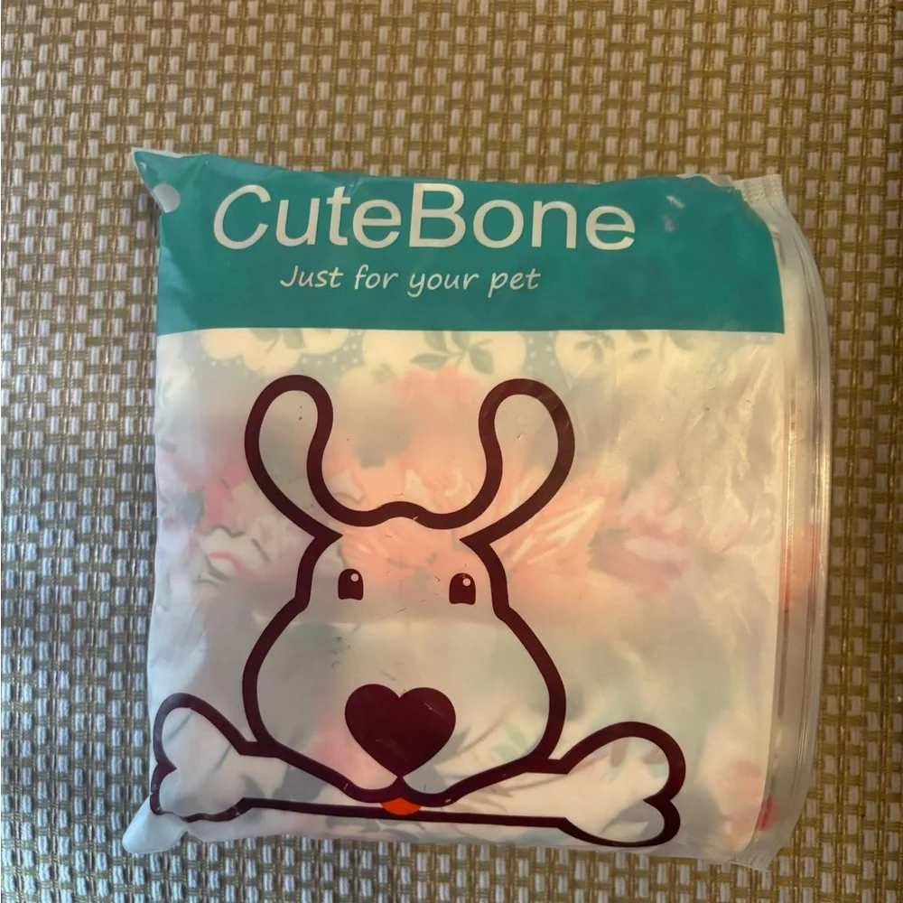 Cute Bone Reusable Dog Diapers Female Washable Doggie Diapers